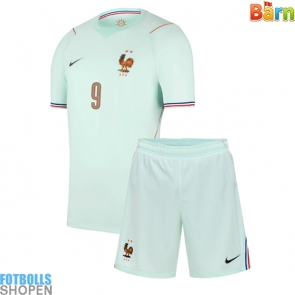 Billiga Frankrike Marcus Thuram #9 Bortatröja Barn VM 2026 Kortärmad (+ Korta byxor)